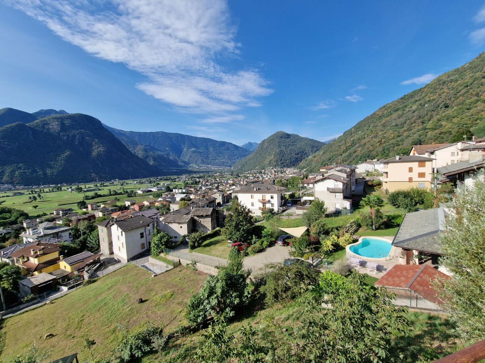 Apartment Valley View Pool Apartment By Interhome Ardenno Eksteriør bilde